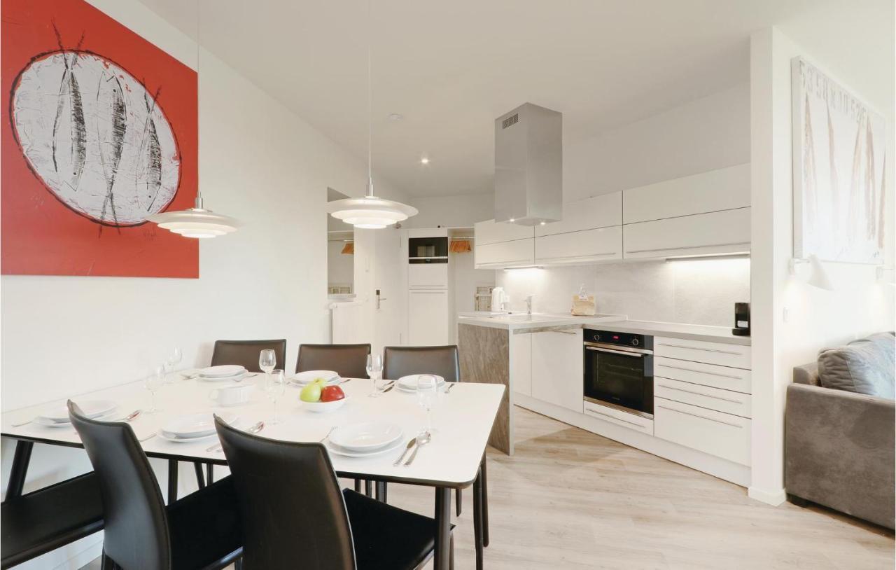 Awesome Apartment In Luebeck Travemuende With Wifi Bagian luar foto