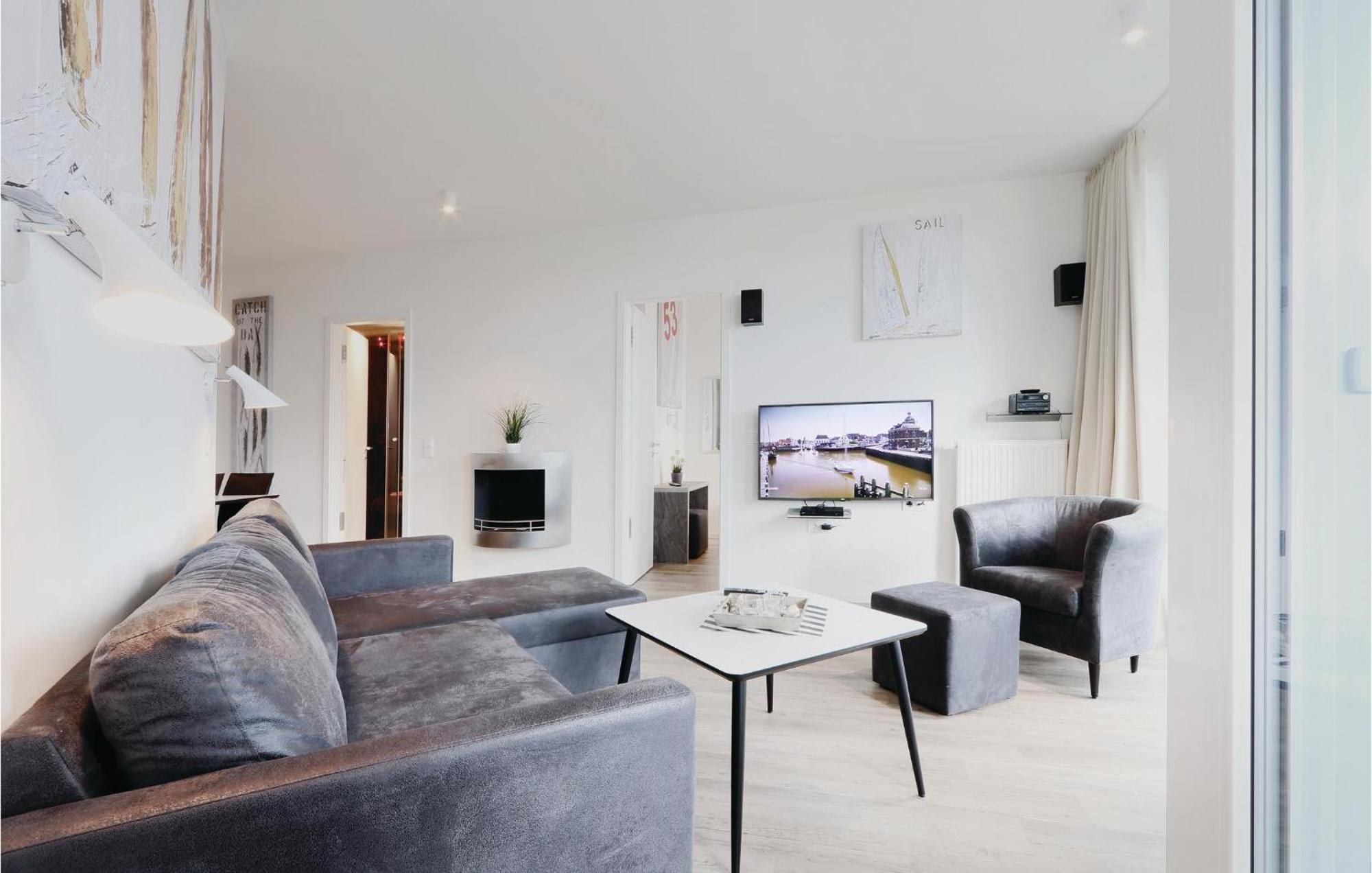 Awesome Apartment In Luebeck Travemuende With Wifi Bagian luar foto