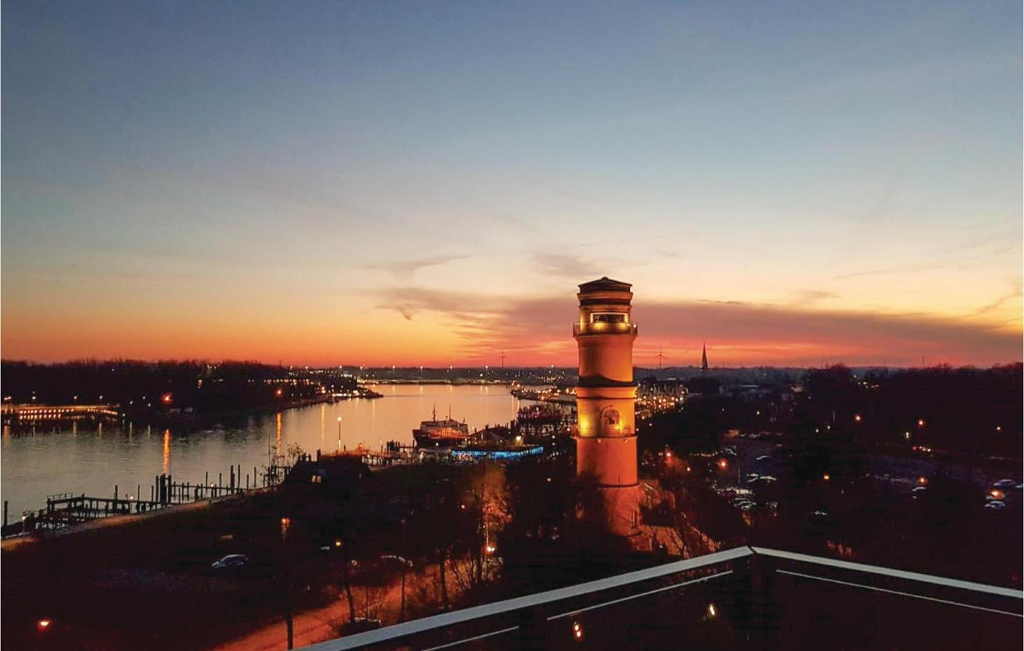 Awesome Apartment In Luebeck Travemuende With Wifi Bagian luar foto
