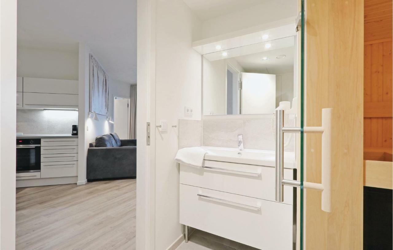 Awesome Apartment In Luebeck Travemuende With Wifi Bagian luar foto